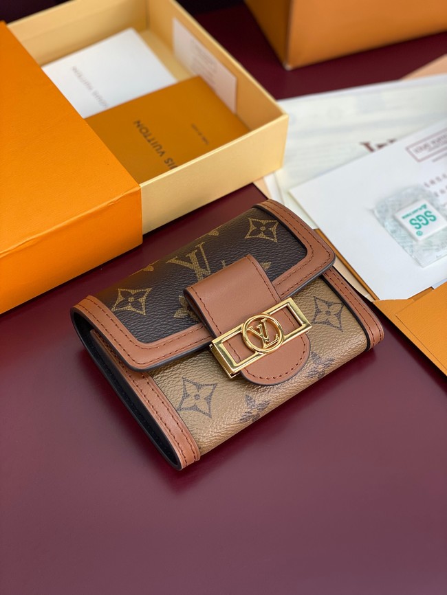 Louis Vuitton Dauphine Compact Wallet M68725