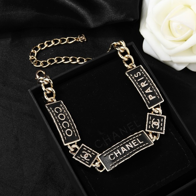 Chanel necklace CE16279