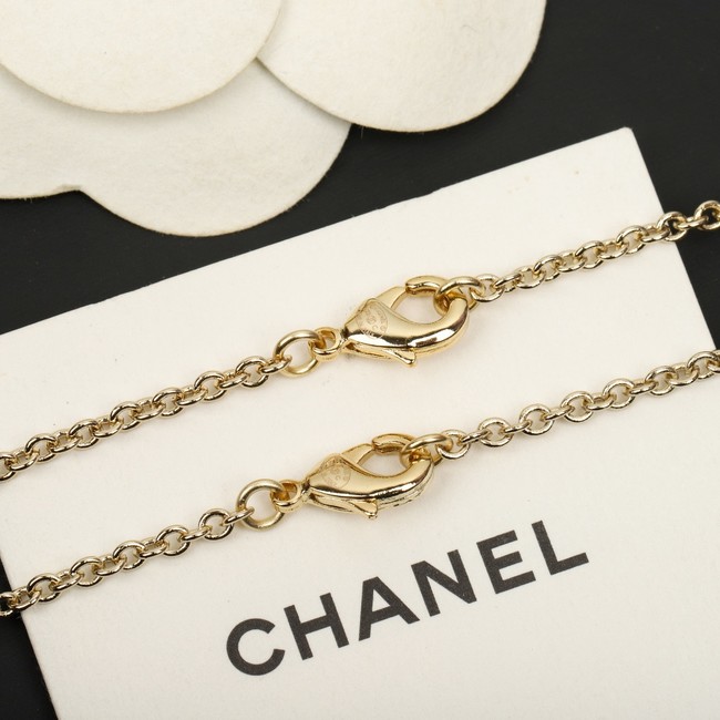 Chanel necklace CE16390