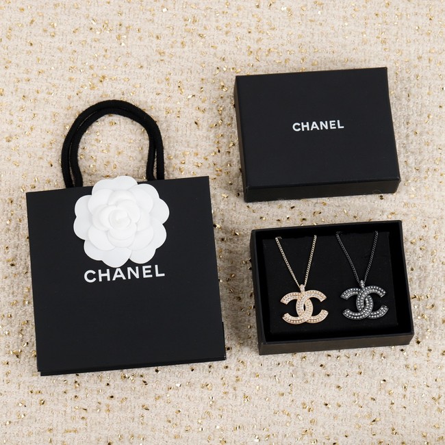 Chanel necklace CE16391