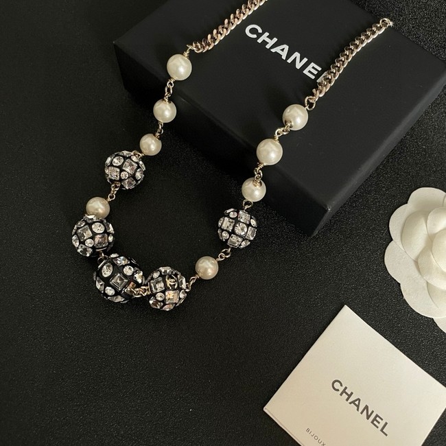 Chanel necklace CE16408